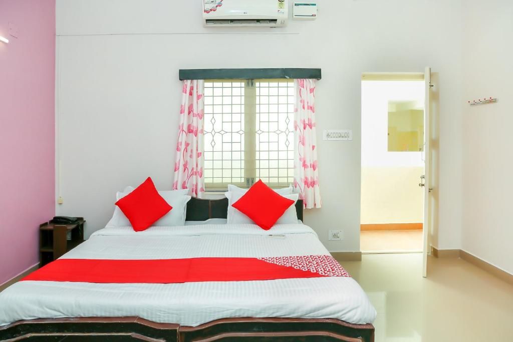 undefined Collection O 14623 Travellers Inn 10