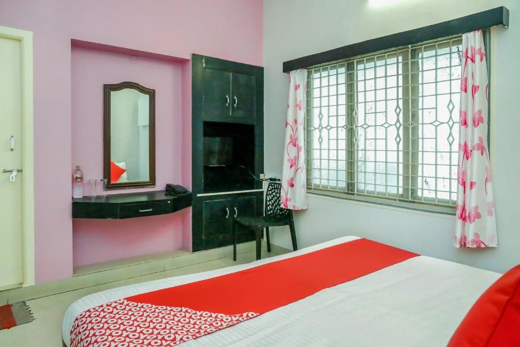 undefined Collection O 14623 Travellers Inn 4