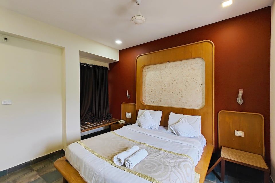 Hotel Maharaja Deluxe Room