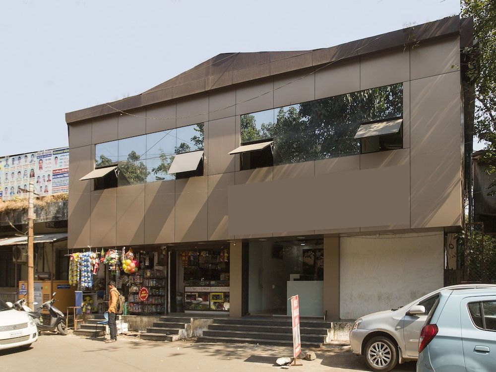 undefined OYO 10374 Hotel Swapnalok