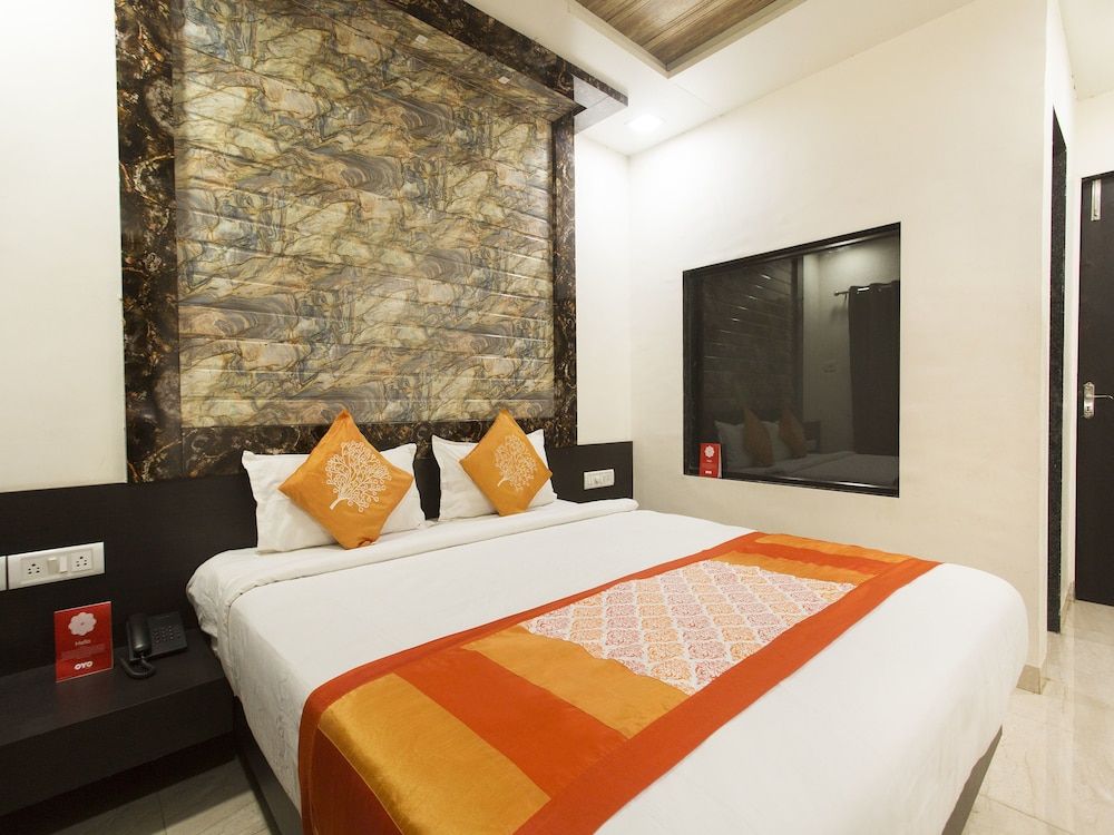 OYO 10374 Hotel Swapnalok Double or Twin Room 6