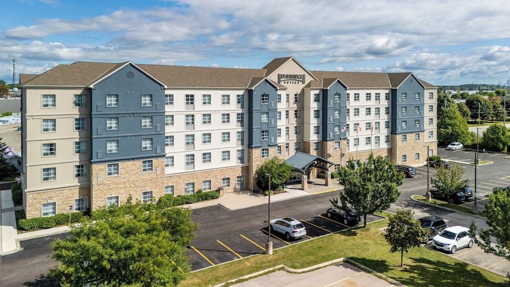 undefined Staybridge Suites London by IHG 10