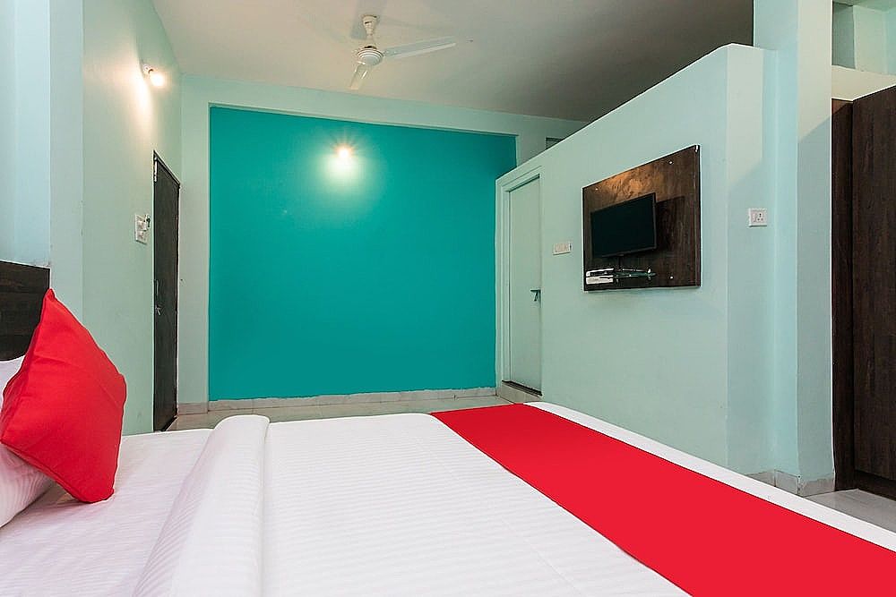 undefined OYO 19851 Sidheshwar Inn 3