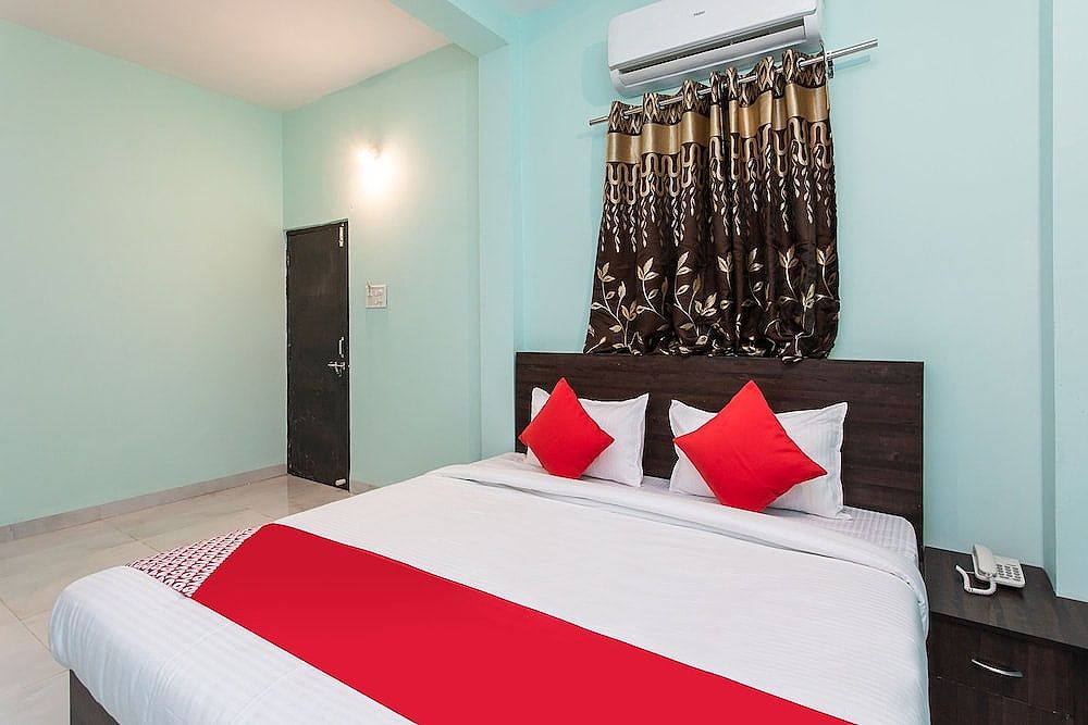 OYO 19851 Sidheshwar Inn Double or Twin Room 5