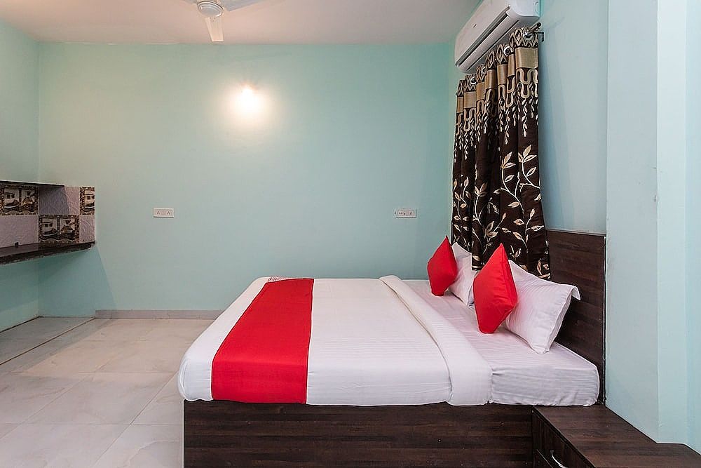 OYO 19851 Sidheshwar Inn Double or Twin Room 12