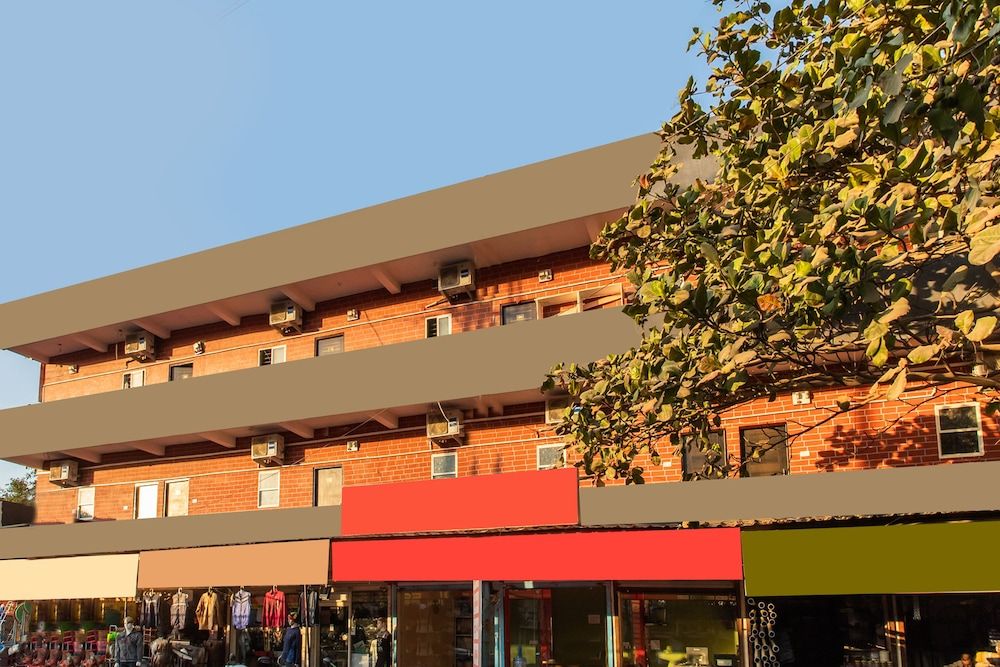 undefined OYO 19851 Sidheshwar Inn 5