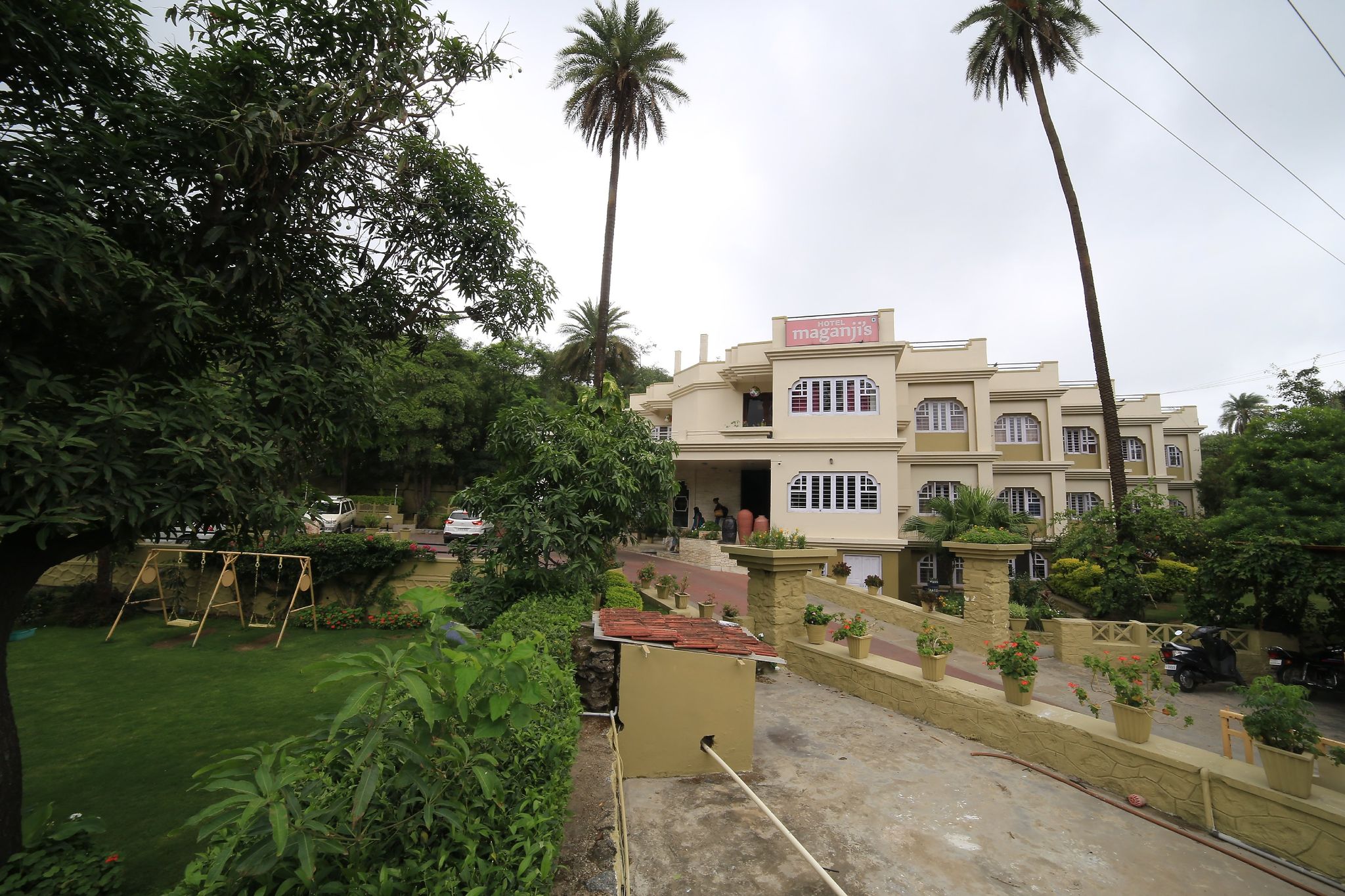 Hotel Exterior