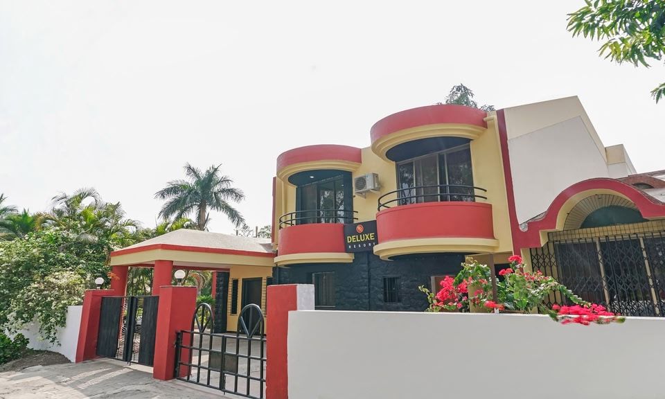 FabHotel Deluxe Resort
