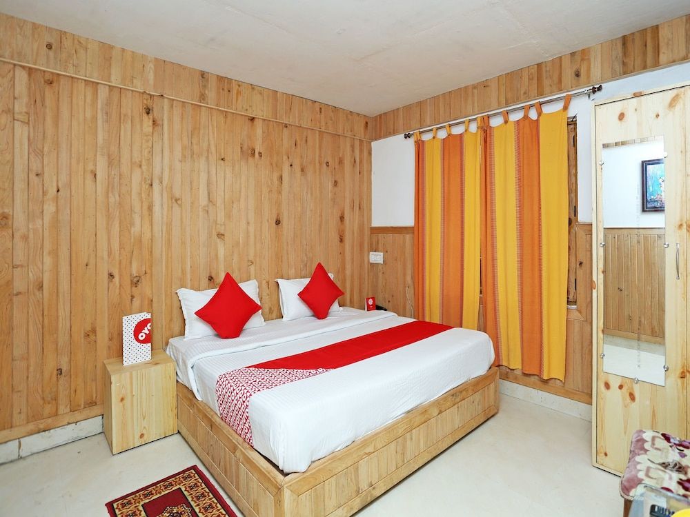 OYO 16895 Holiday Homes Double or Twin Room 6