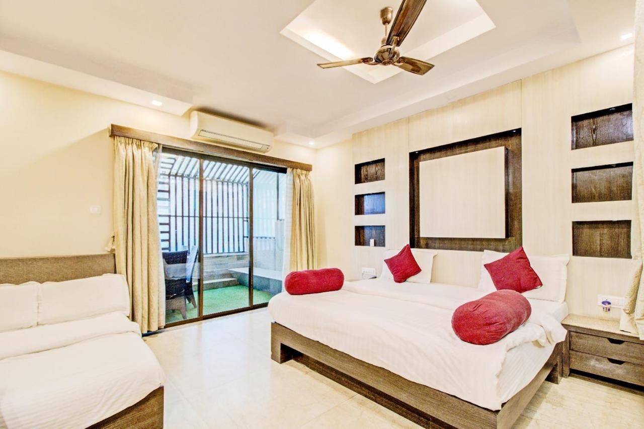 Royal Garden Retreat Deluxe Room 4