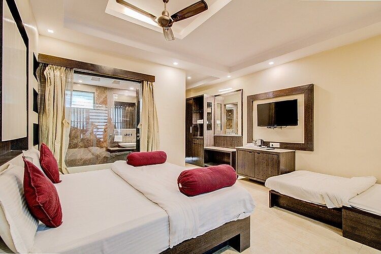 Luxury room with balcony and Private Balcony