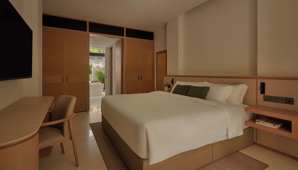 Amara Sanctuary Resort Sentosa Couple Suite with Pool Access