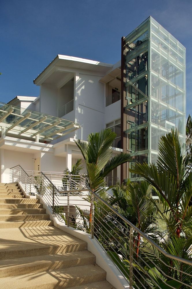 undefined Amara Sanctuary Sentosa 4