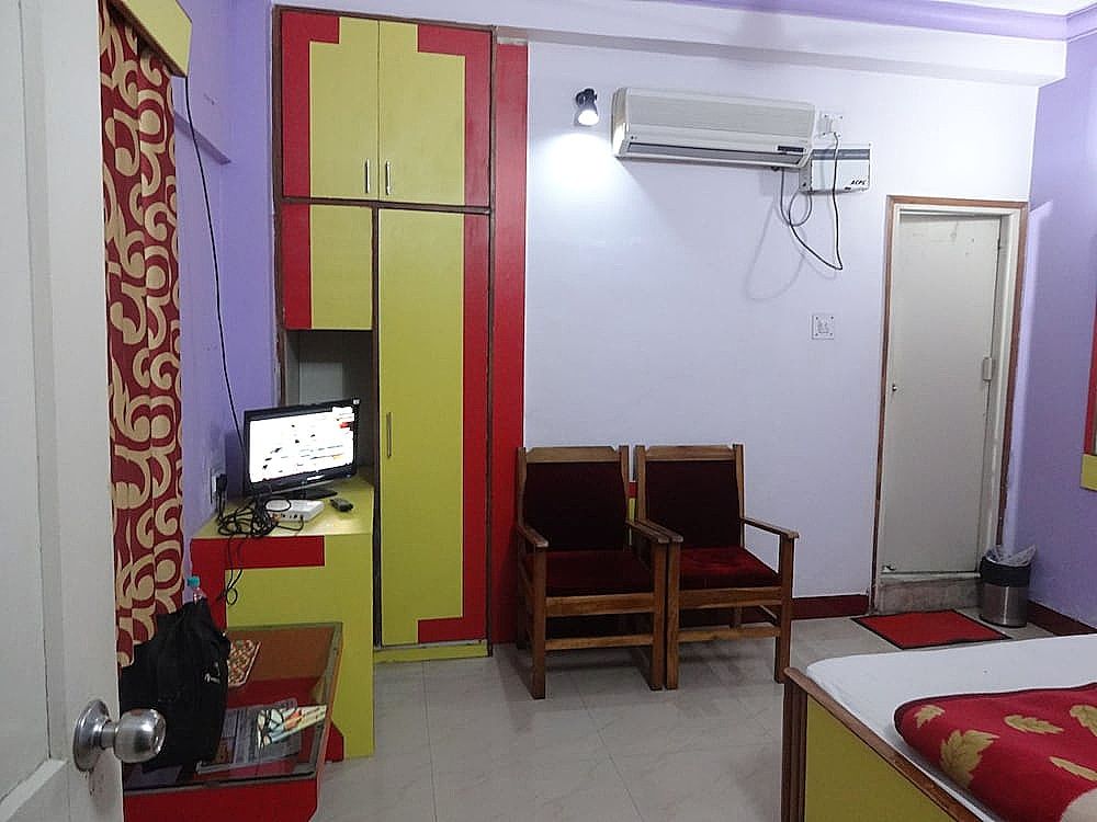 Hotel Tribhuvan Non AC Deluxe Room 6