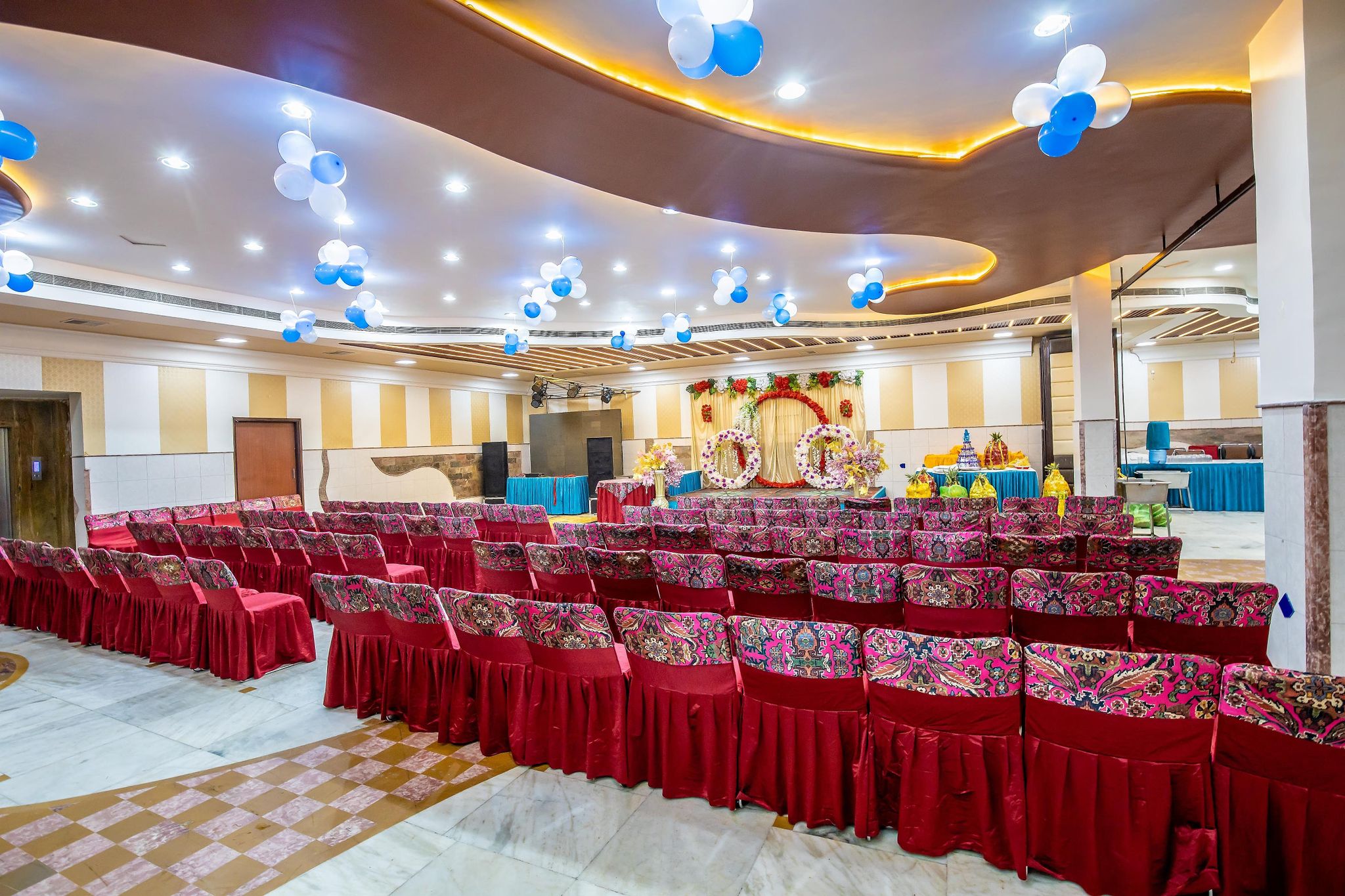 undefined The Deep Hotel 8