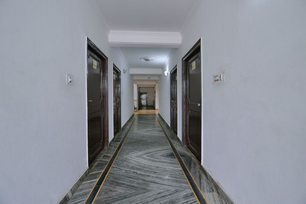 undefined OYO 24795 Hills Ascot 5