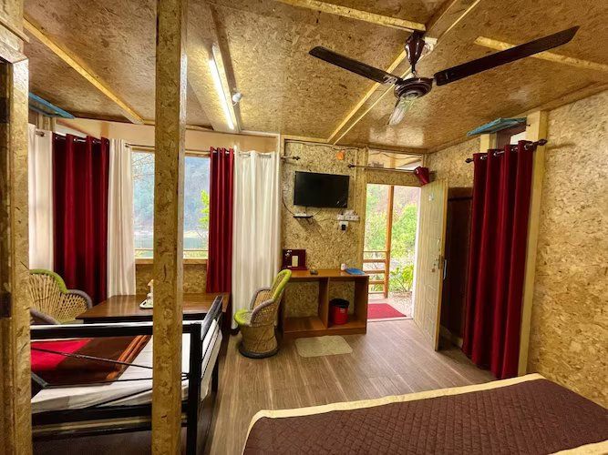 JJ Village CHIPWOOD COTTAGE (Lake View) 2