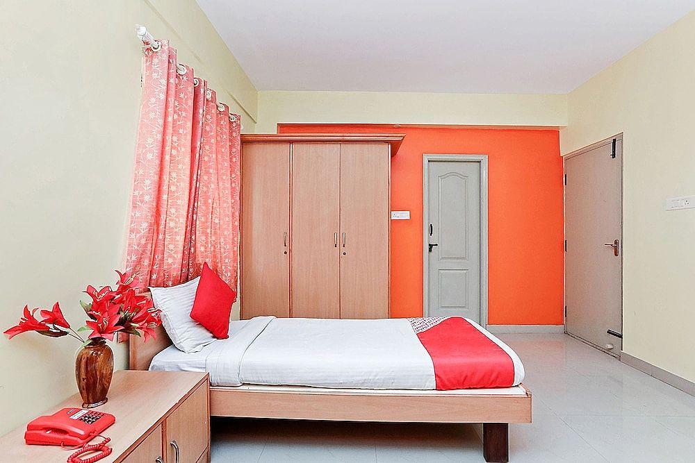 OYO 24195 Jasmine Suites Double or Twin Room 7