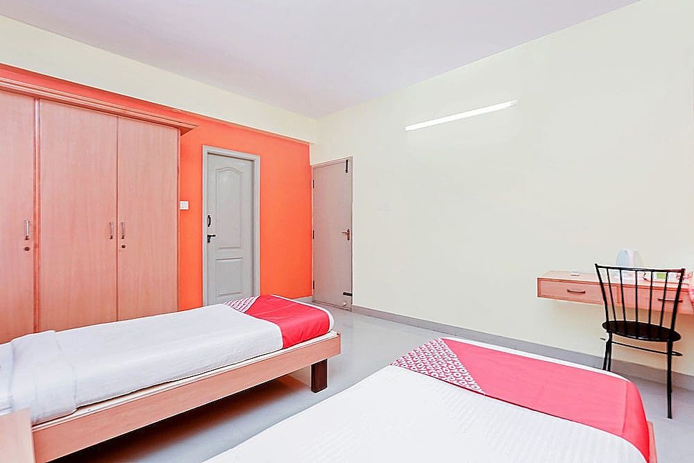 OYO 24195 Jasmine Suites Double or Twin Room