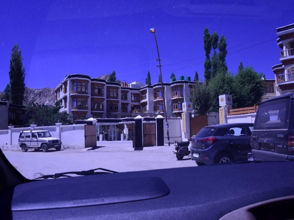 undefined Hotel New Glacier View 8