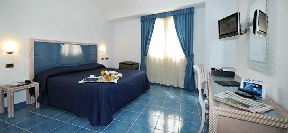 Aragona Palace Hotel & Spa Single Room 2