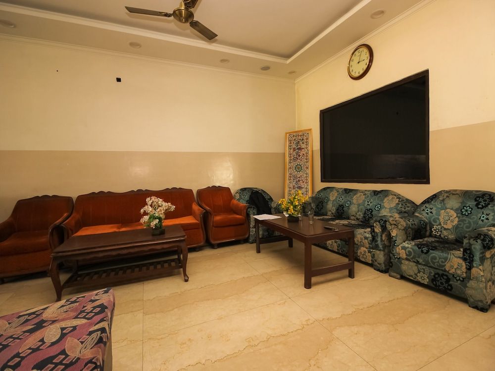 undefined Hotel Ambika 3