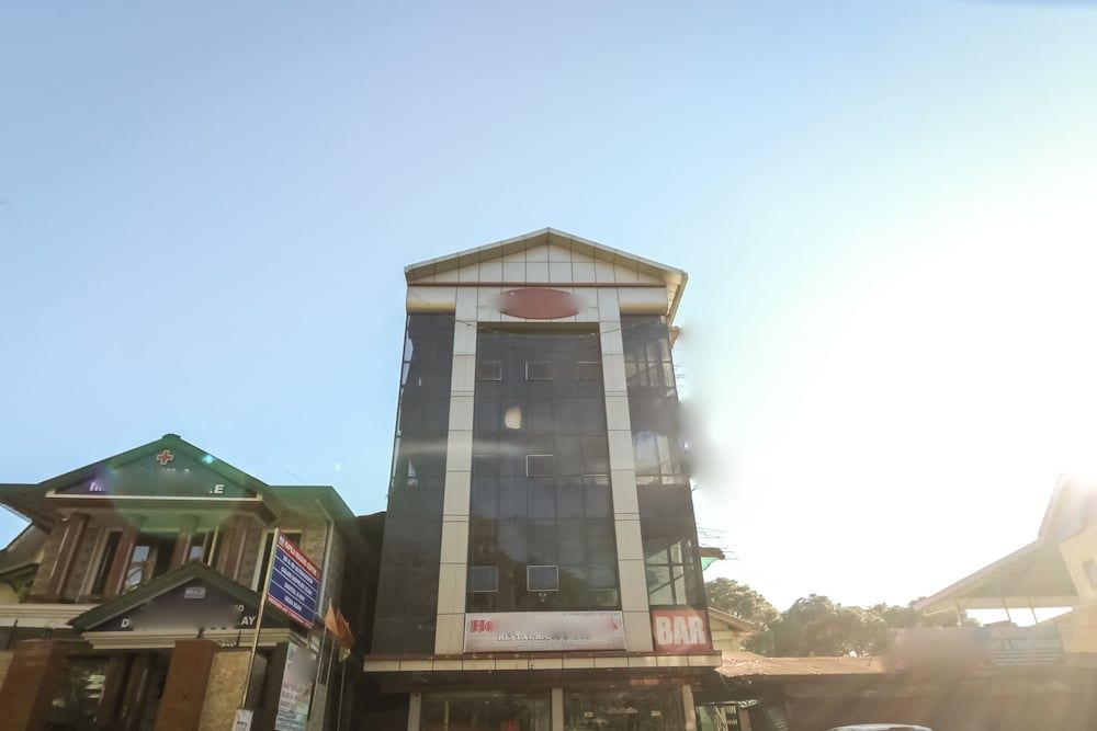 undefined Hotel Ambika 8
