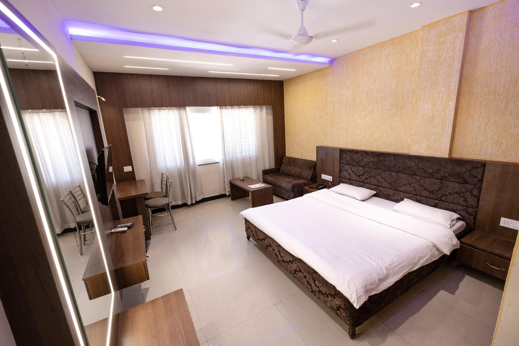 Super Deluxe Room
