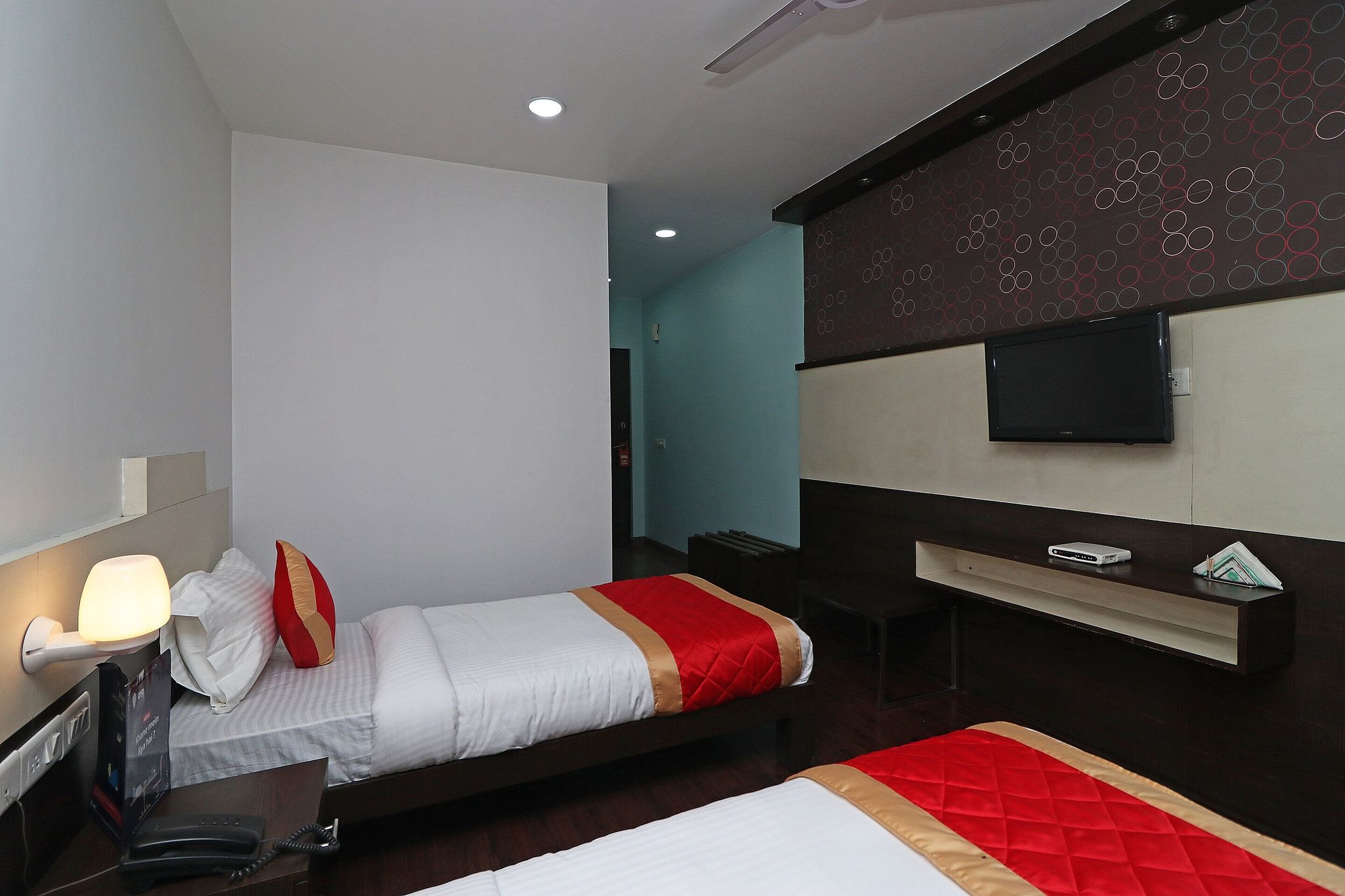 Collection O 10887 Hotel West View Classic 11