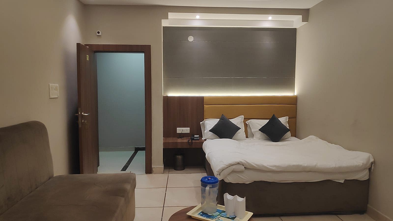 undefined Hotel Eco Gagan 5