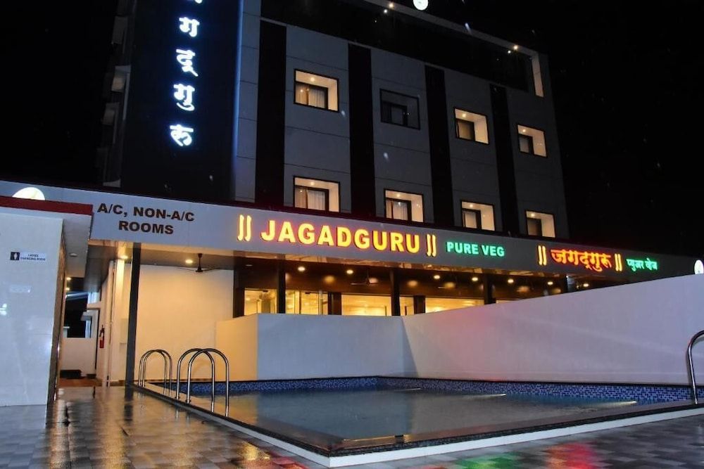 undefined Hotel Jagadguru 7