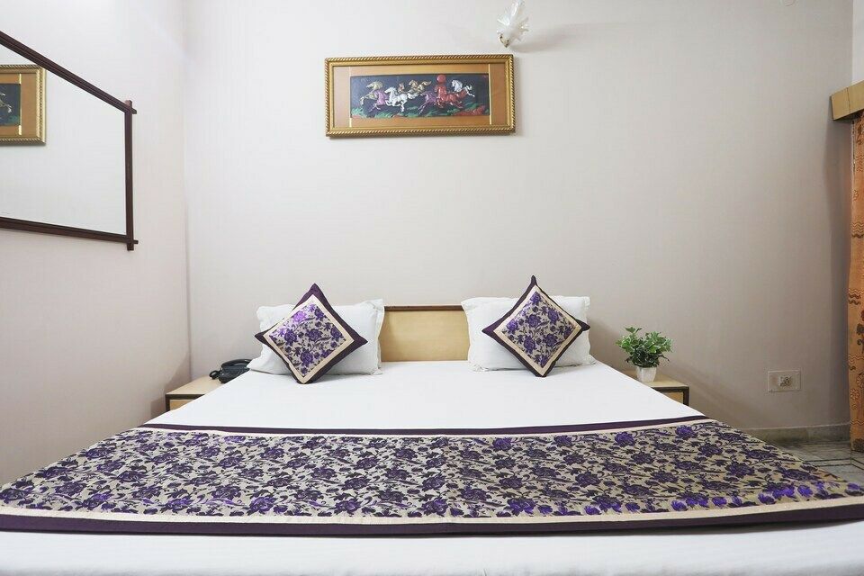 SPOT ON 45514 Hotel Madhu Regency Classic 15