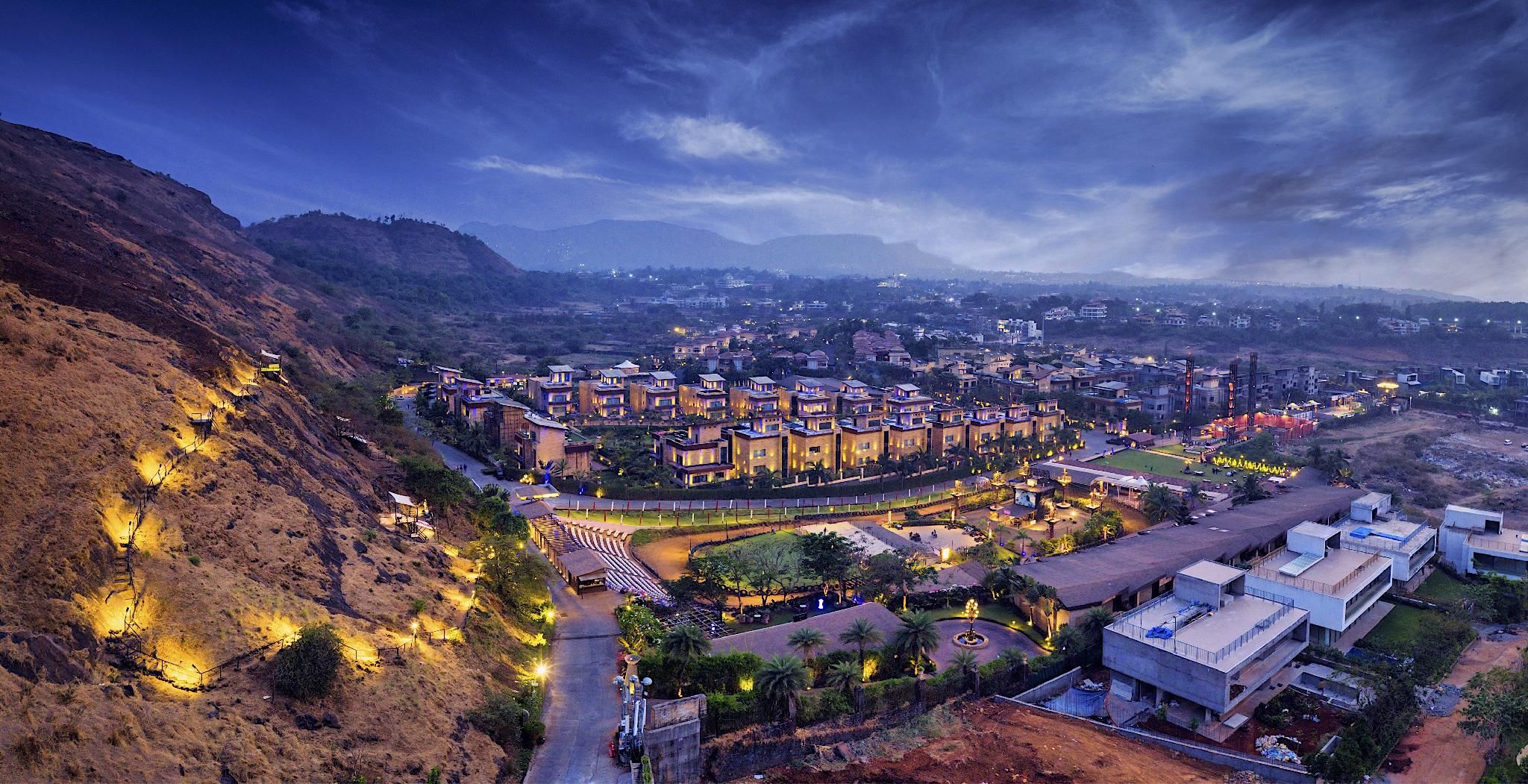 undefined Della Resorts  2