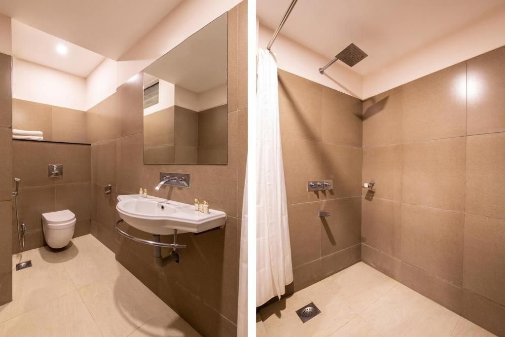 Hotel Park Palace Deluxe AC Room 17