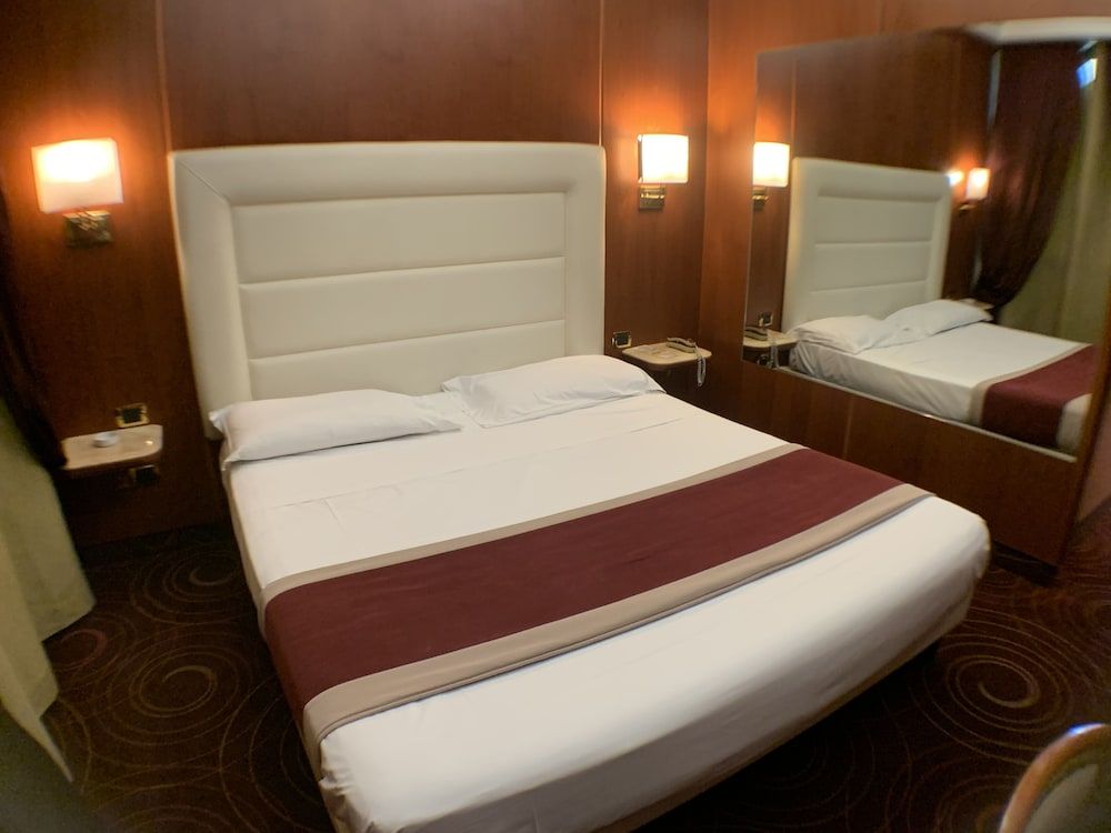 AS Hotel Monza Standard Double Room 3