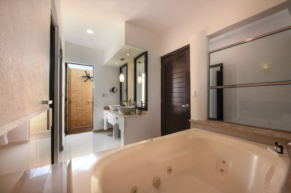 undefined El Dorado Maroma, Catamarán, Cenote & More Inclusive 9