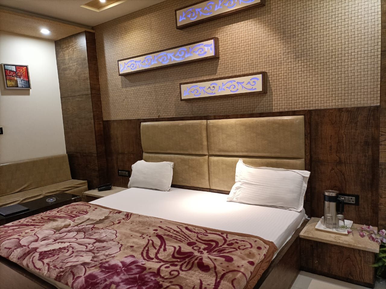 Super Deluxe Room