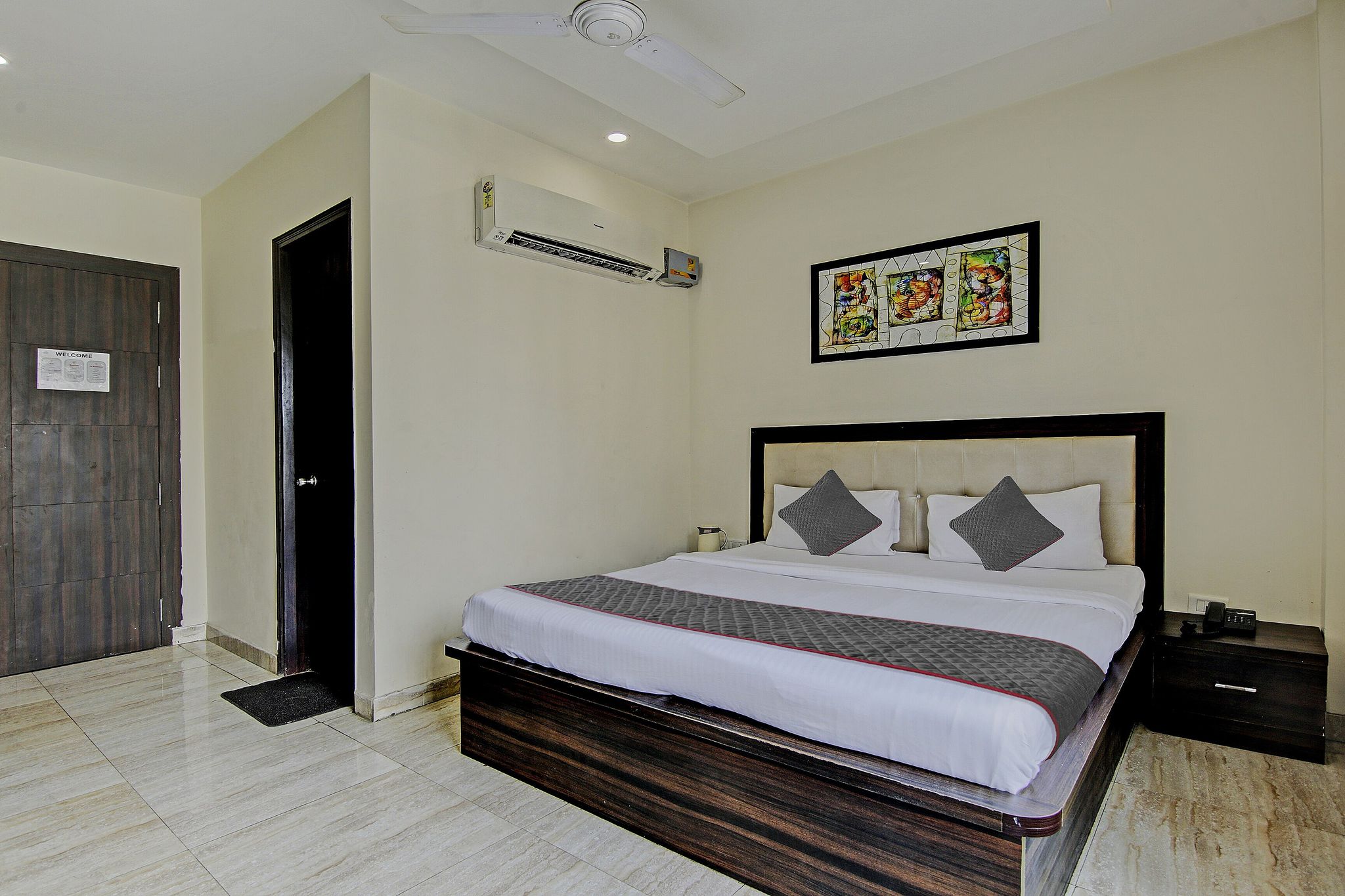 Super Townhouse Grand Inn Classic 4