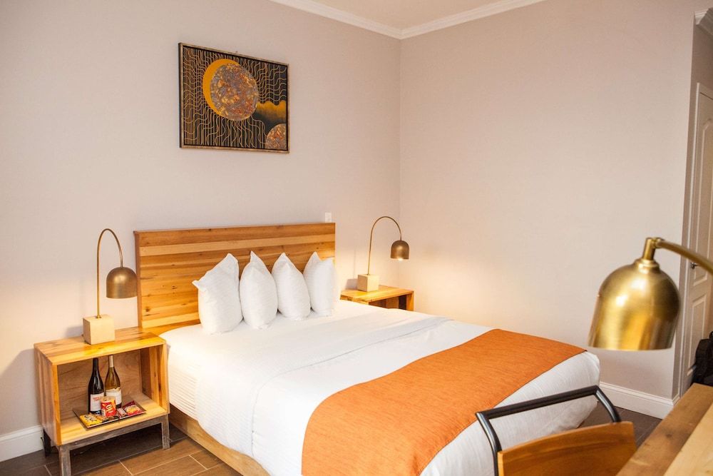 undefined Ravel Hotel Trademark Collection by Wyndham 2