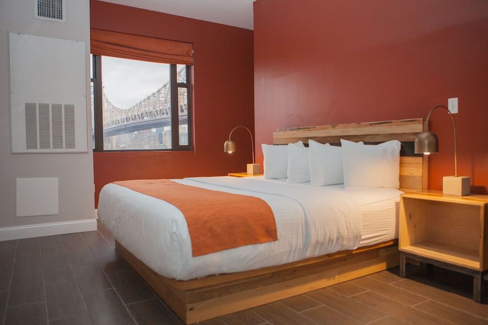 Deluxe Room, 1 King Bed, Non Smoking
