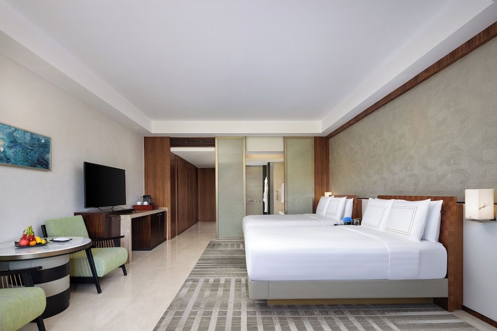 Deluxe Room Double Double