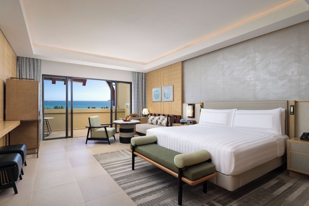 Premier Ocean View Room King