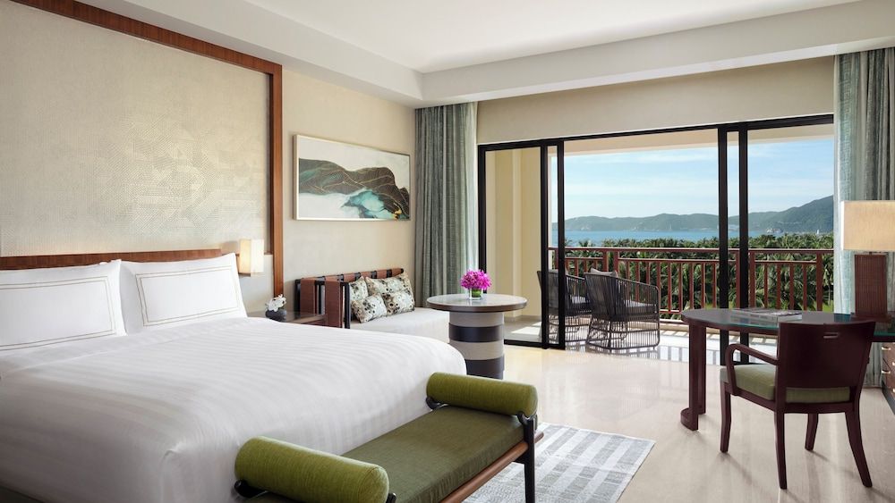 Club Ocean View Room King
