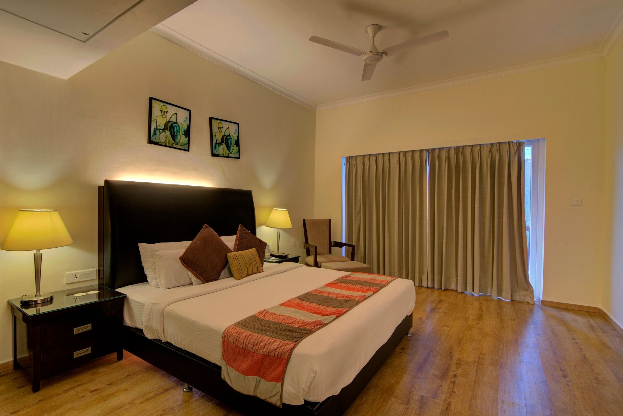 Moksha Himalaya Spa Resort Moksha Suite Room 6