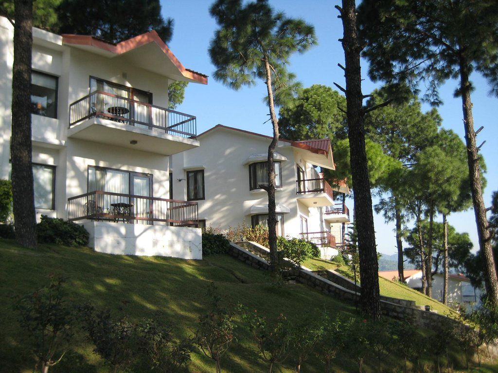 undefined Moksha Himalaya Spa Resort 3