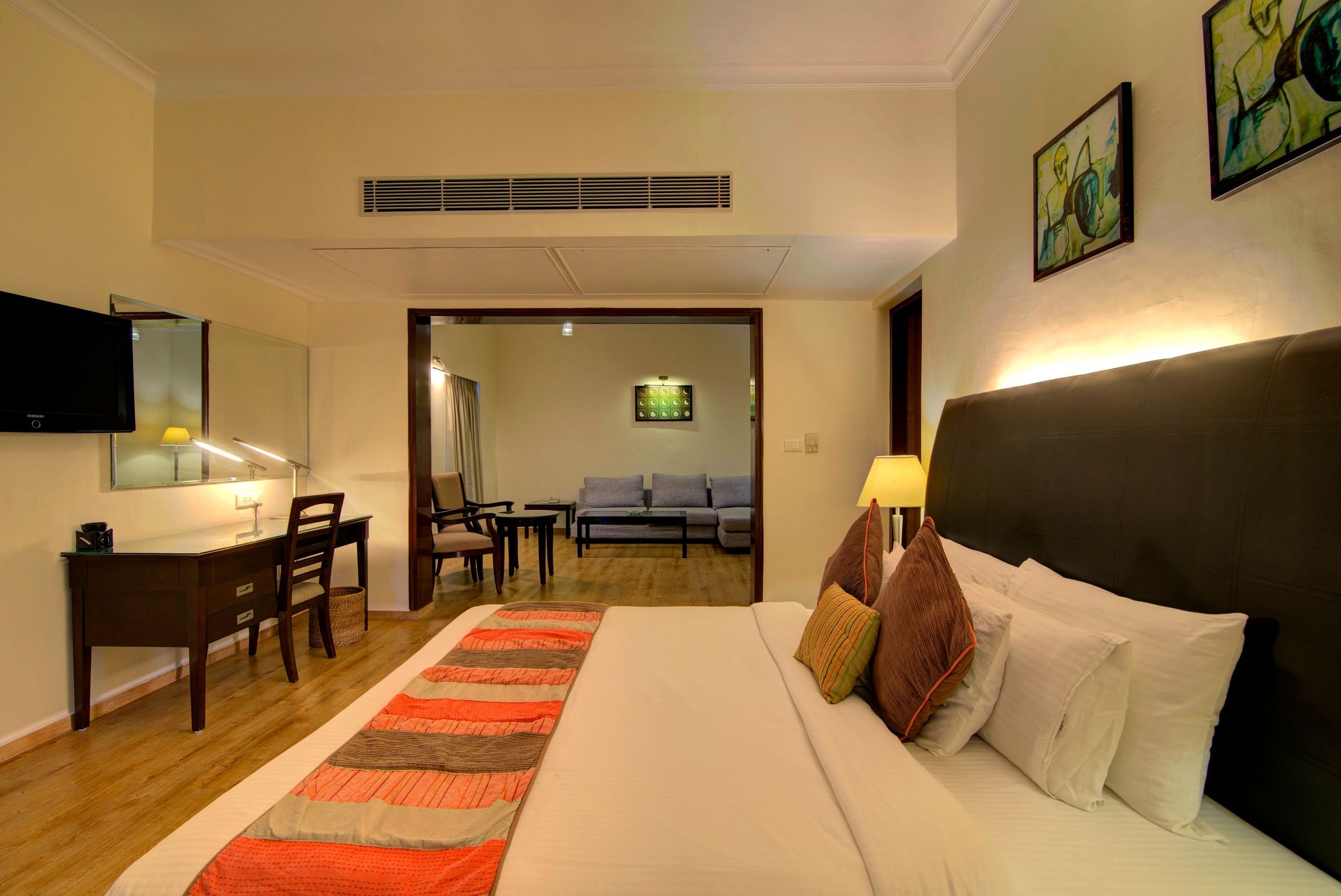 Moksha Himalaya Spa Resort Moksha Suite Room 3