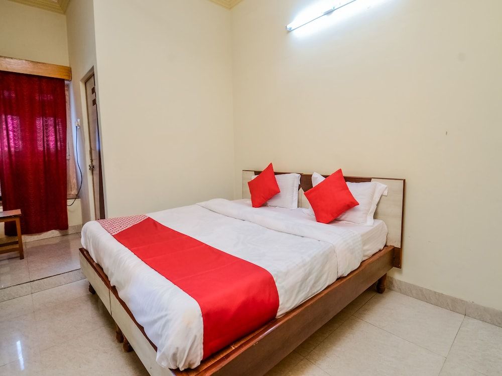 undefined OYO 18825 Hotel Akshey