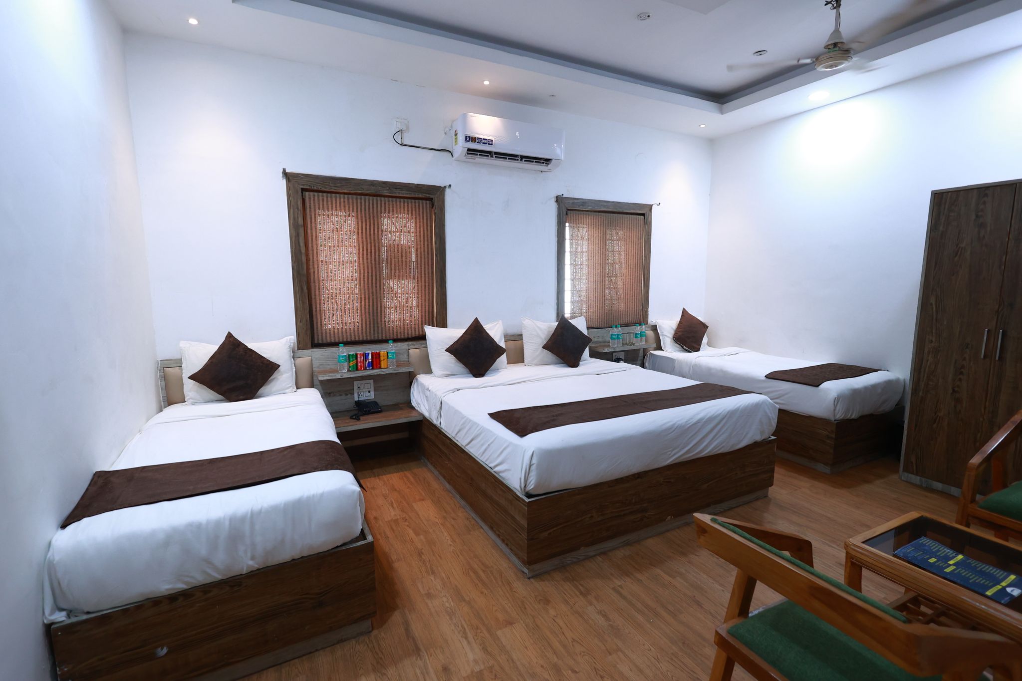 FAMILY SUPERIOR SUITE 4 BED