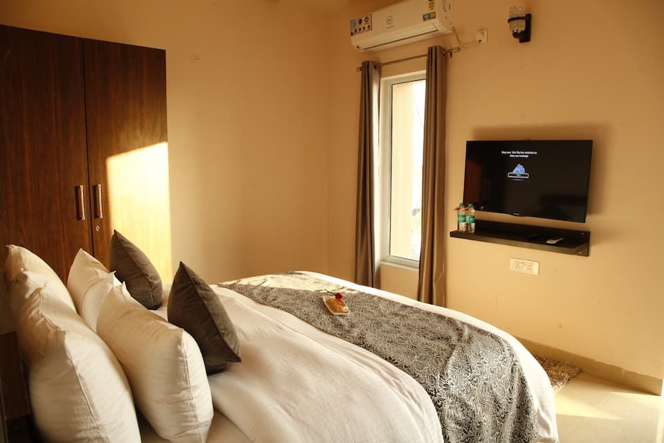 Anandam Clarks Inn Suites Deluxe Garden Room Balcony 6