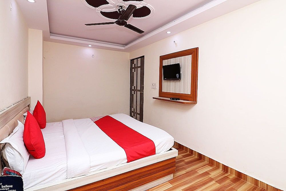 OYO 28331 Hotel Keshav-a Unit Of Ghaziabad Inn Double or Twin Room 7